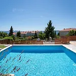 Сasa de vacaciones Perla By Interhome *