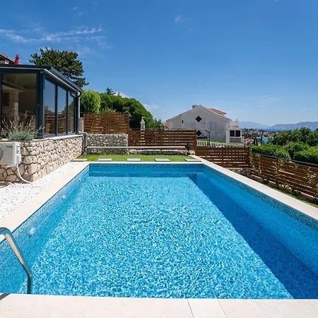 Perla By Interhome