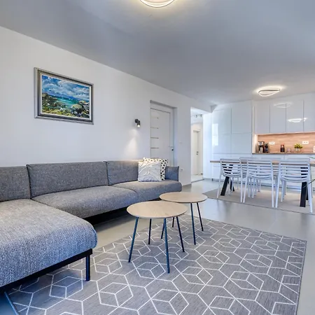 Perla By Interhome